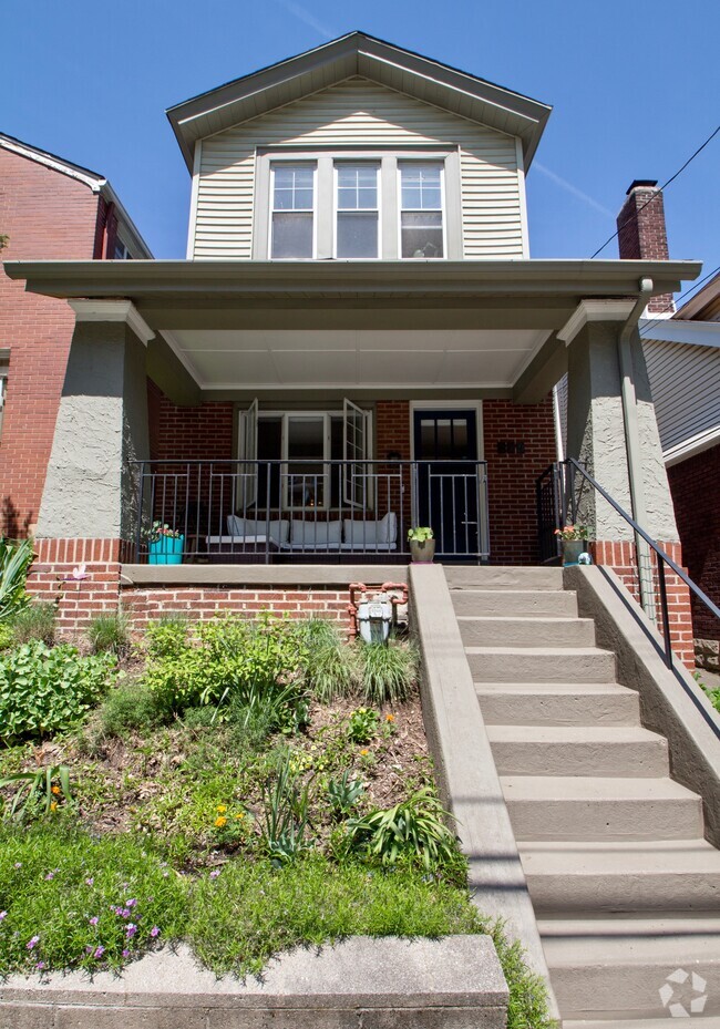 Building Photo - 514 Hastings St Rental