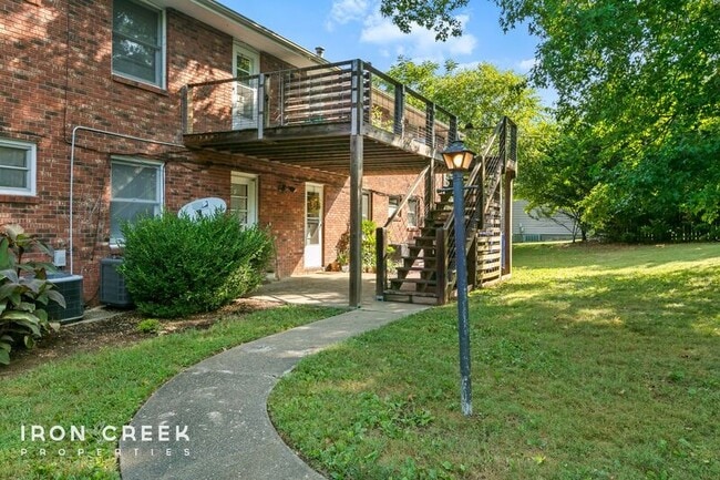 Photo - 784 Caribou Rd