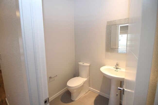 Fantastic Gold Hill mesa 3bdrm Home with P... - Fantastic Gold Hill mesa 3bdrm Home with P...