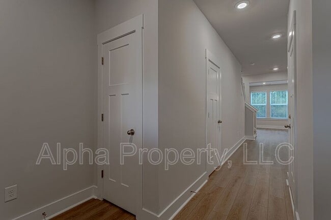 Photo - 1326 Maplesmith Wy