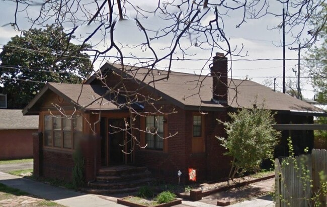Building Photo - Charming Fort Smith Home - 2 Bed, 1 Bath (...