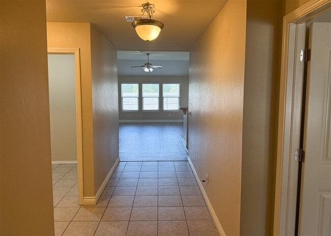 Photo - 2701 NW 185th St