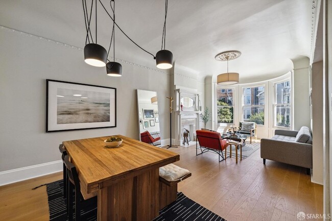 Photo - 2856 Sacramento St