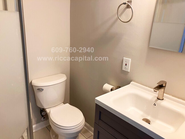 Photo - 35 Highgrove Ct