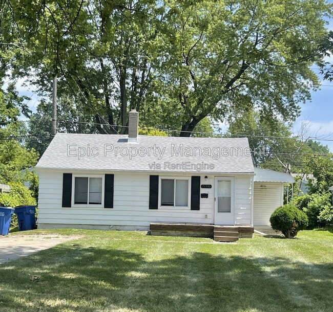 Building Photo - 21930 Elroy Ave