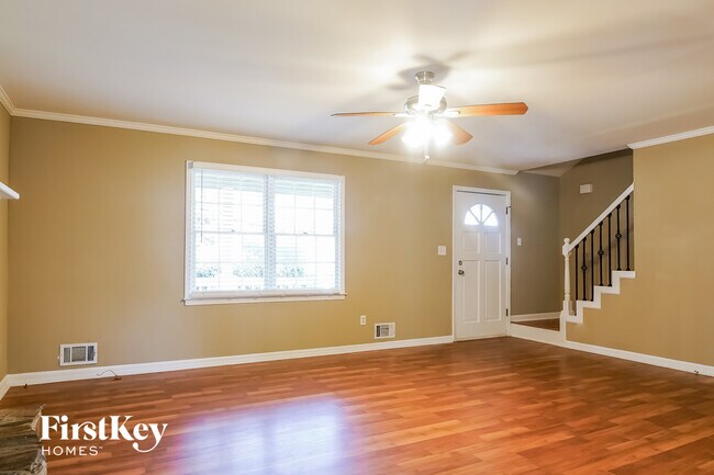 Photo - 104 Dogwood Ct