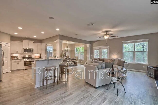 Photo - 326 Lanyard Ln