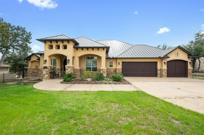 Building Photo - 7617 Lazy River Cove Rental
