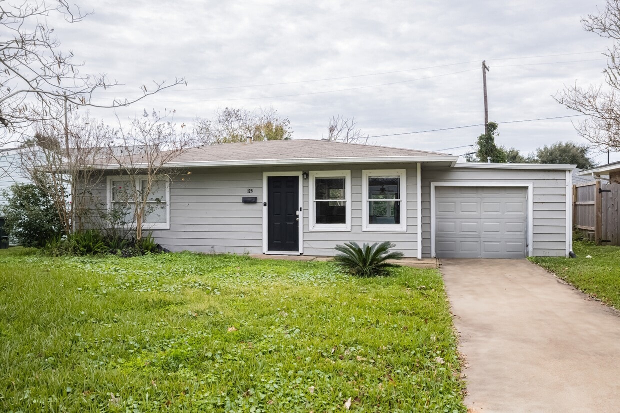 Photo - 125 Bonita Ave (Galveston, TX)