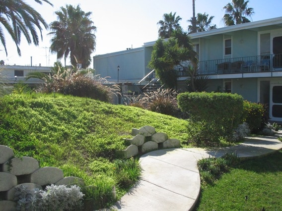 Building Photo - 1730 Coronado Ave