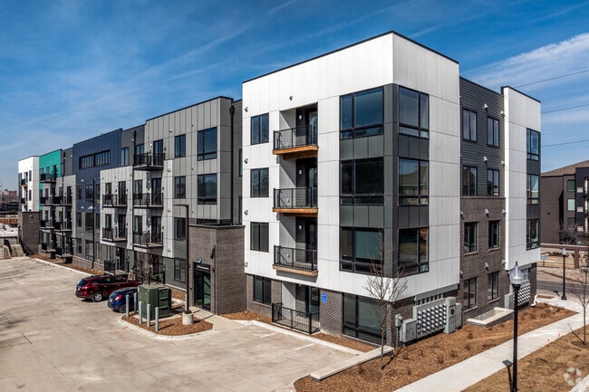 Square Apartments