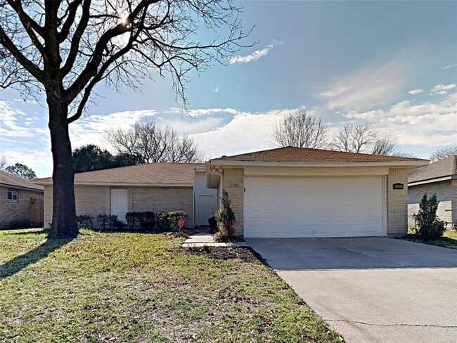 Photo - 24031 Griffin House Ln