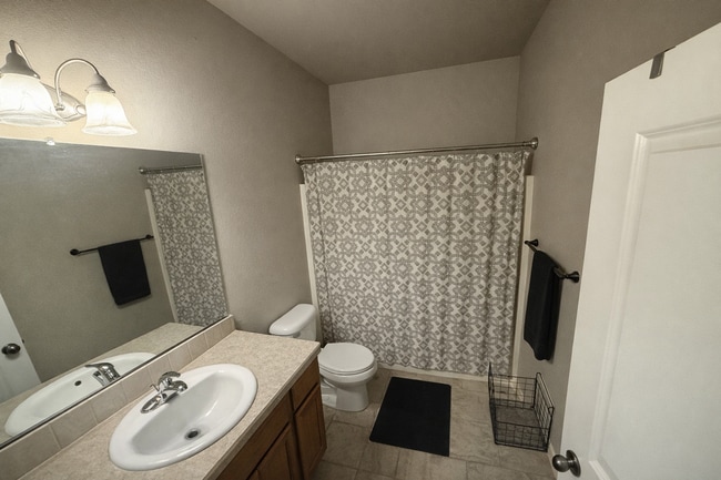 Photo - Charming 3-Bedroom Home in NE Bend, Oregon - PENDING APPLICATION