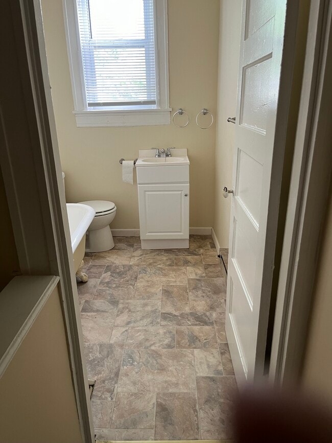 Photo - 1815 E 29th St Unit 1