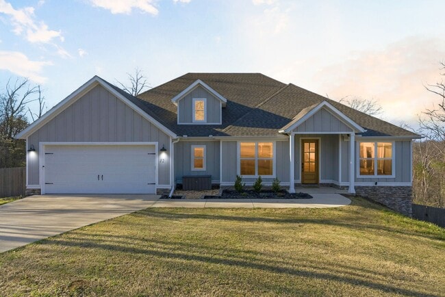 Building Photo - 12 Grier Ln