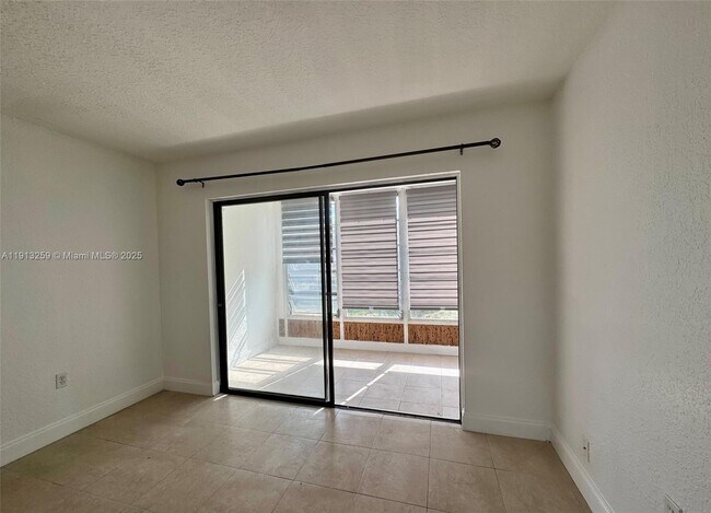 Photo - 7320 NW 85th Ct Unit 205