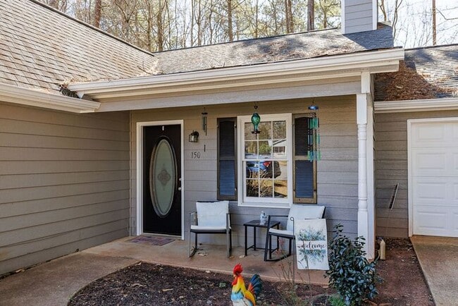 Photo - 150 Onyx Pl