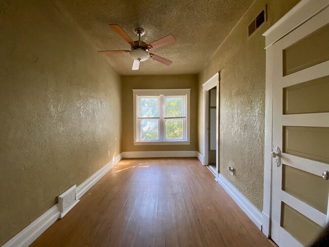 Photo - 1115-1119 E 41st Street Unit 1115-2W