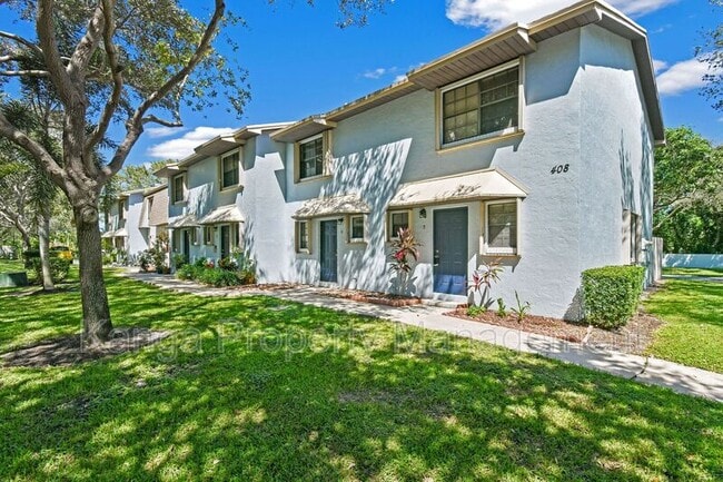 Building Photo - 408 N Cypress Dr Unit #5