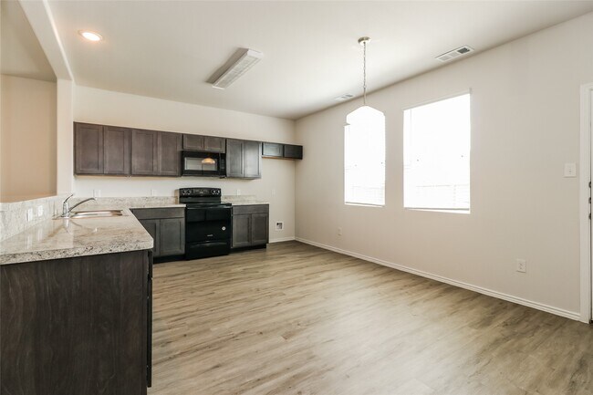 21650 Mamba Wy