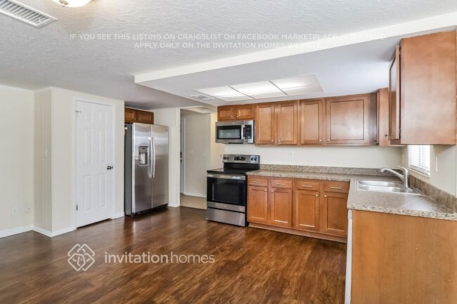 Photo - 2253 Hama Dr