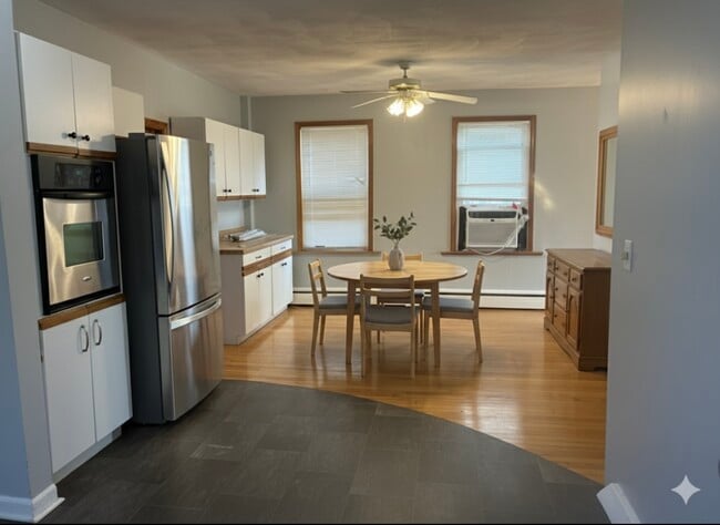 Dining room - 21 Franklin St Unit 1