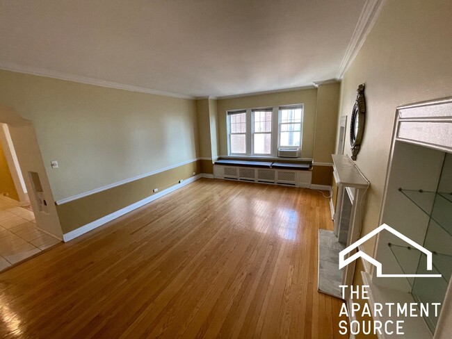 Photo - 5000 S Cornell Ave Unit 17D