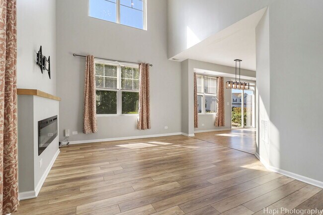 Photo - 672 Anchorage Ct