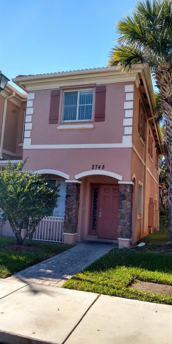 Building Photo - 2748 SW 83rd Ave Rental