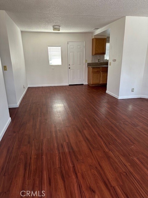 Photo - 20289 Thunderbird Rd
