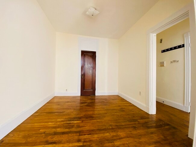 Photo - 50 St Germain St Unit 1