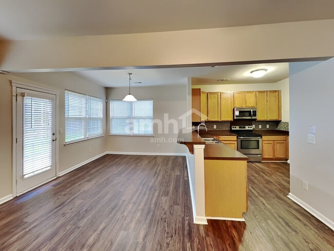 Photo - 16009 Long Talon Way