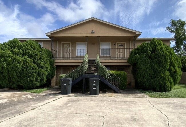 Photo - 4801 Rainbow Cir Unidad 2