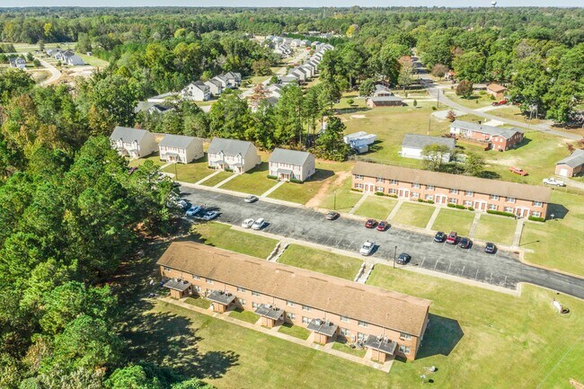 Photo - Kenwood Terrace Apartments