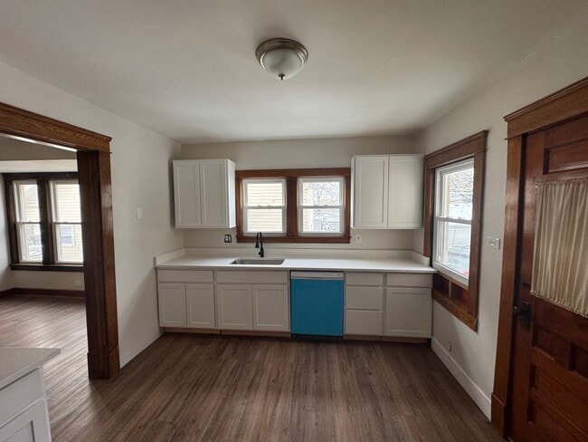 Photo - 35 Ellenwood Ave Unit 35 Ellenwood Ave