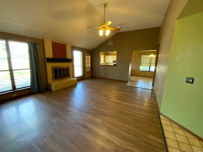 Photo - 3 bedroom 2 bath - Edmond Schools