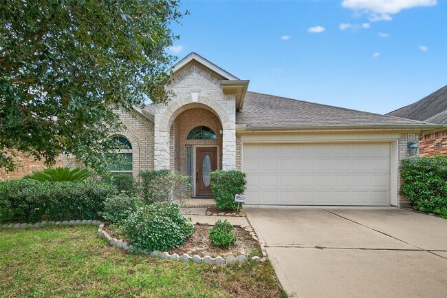 Building Photo - 15918 Keystone Ridge Ln Rental
