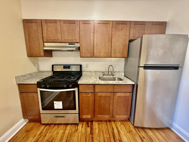 Building Photo - 129 S Broadway Rental