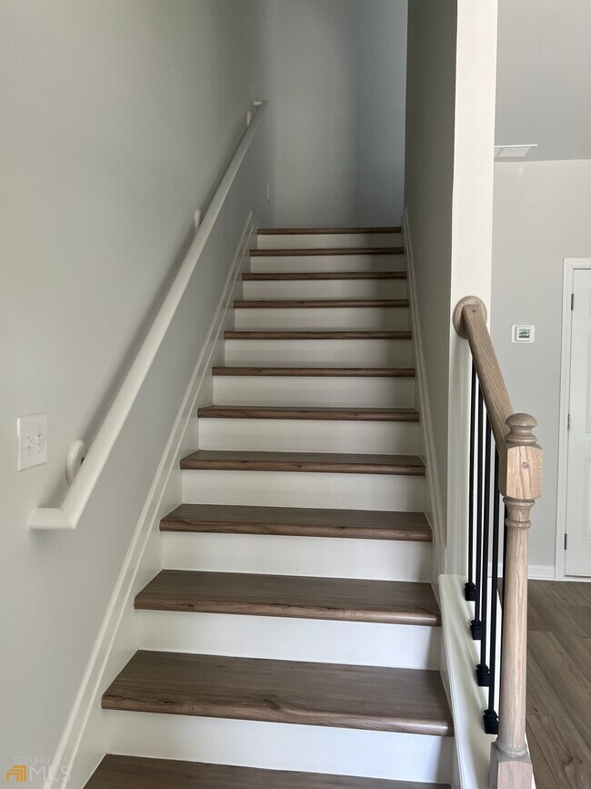 225 Cobalt Dr