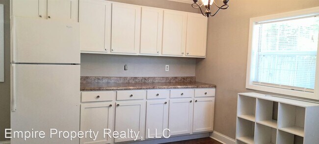 Photo - 3 br, 1 bath House - 4906 Golfview Drive