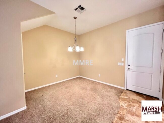 Photo - Very nice 3 bedroom town home with 2 car g...