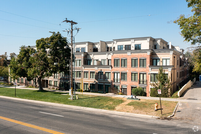 Photo - One & Nine Condominiums