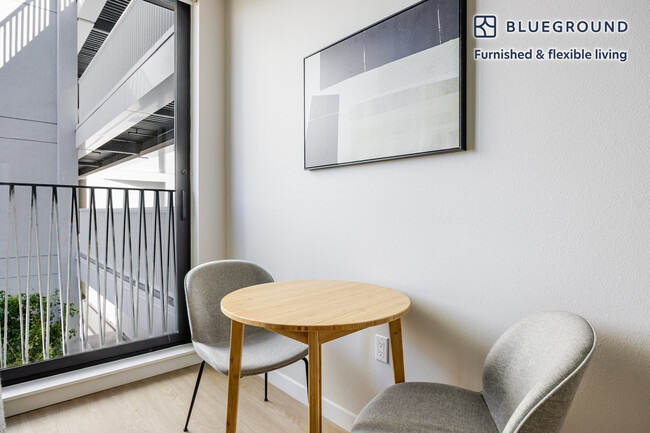 Photo - 200 Mesnager St Unidad FL4-ID1244