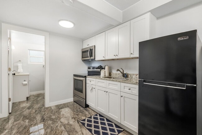 12230 Shoreview Drive