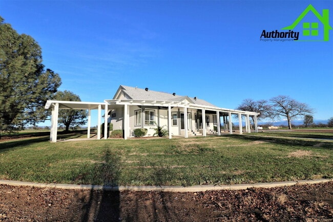 Photo - 21789 Seven Lakes Ln