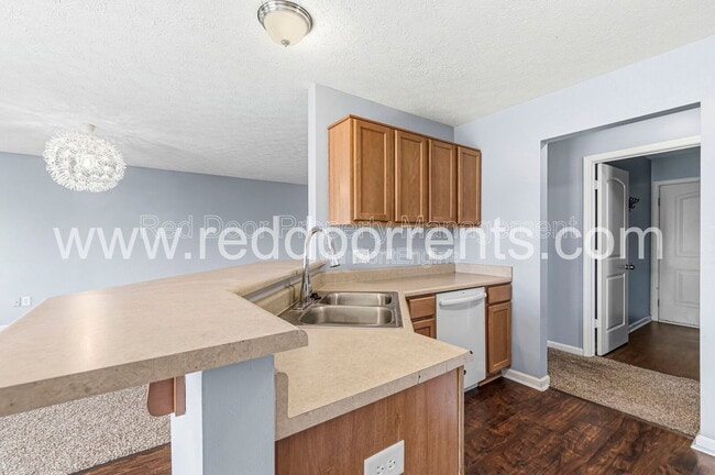 Photo - 7217 Burlat Ln