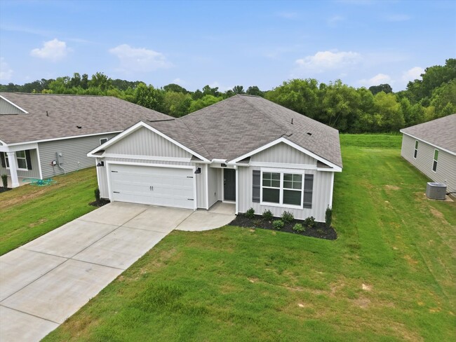 Photo - Discover the Perfect Blend of Style, Comfort, and Quality in this New Home!