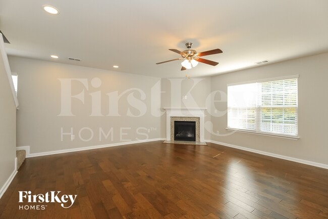 Photo - 1626 Weatherend Dr