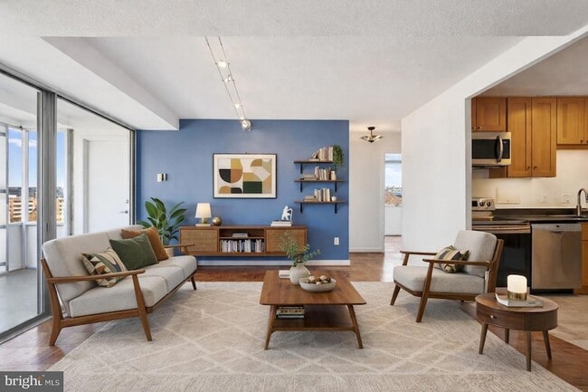 Photo - 1301 Delaware Ave SW