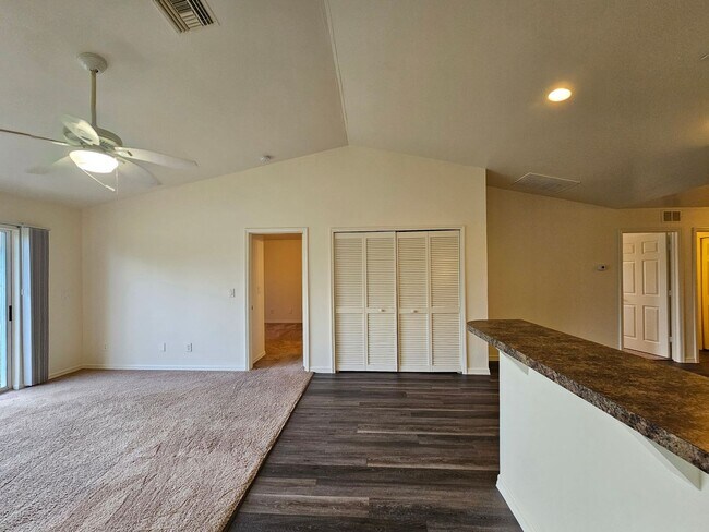 Photo - 2 Bedroom + Den Duplex
